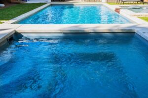 fiberglass pool contractor R40 model